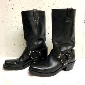 Frye Harness Boots, Black, Women 6.5 Excellent Condition